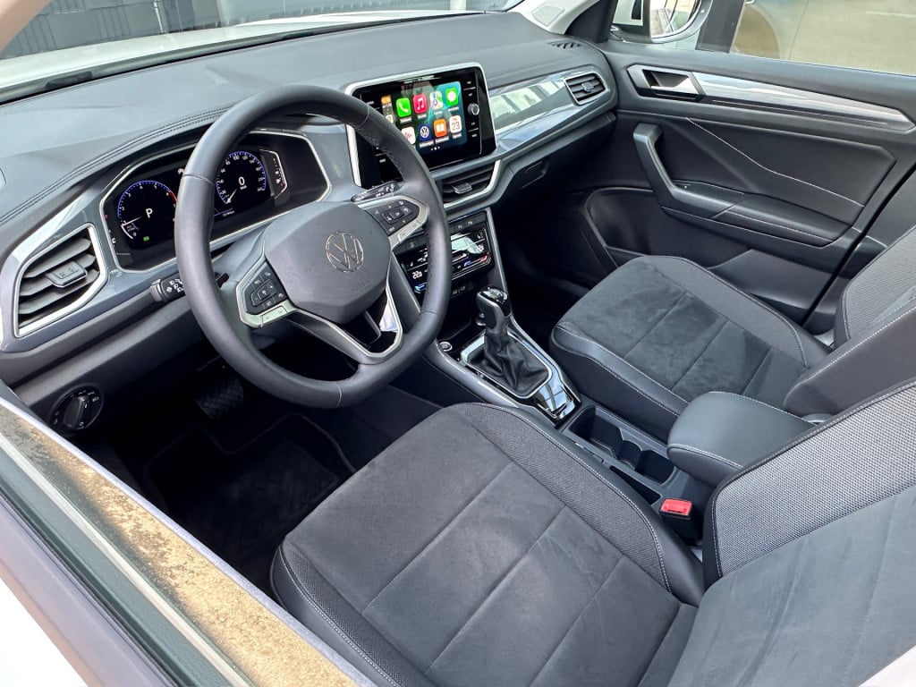 Volkswagen T-roc 1.5 tsi 150pk dsg style carplay | camera | keyless | elek.