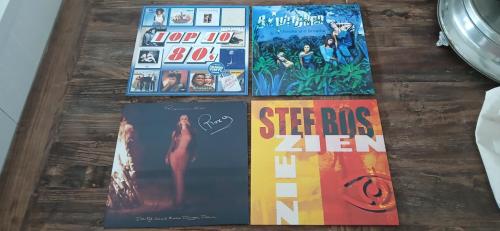 Tas met 20 LP’s / vinylplaten – diverse titels – € 100,- 🎶