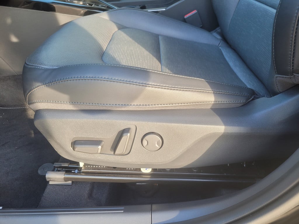 Kia Niro 1.6 gdi phev launch edition