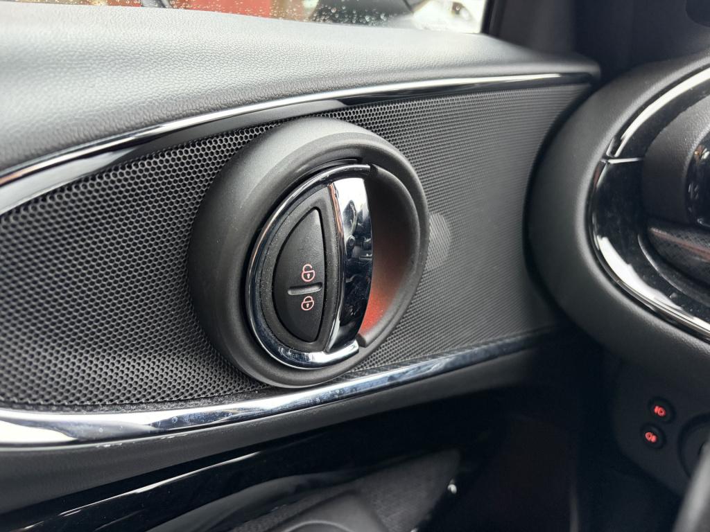 Mini Clubman mini 1.5 cooper richmond park edition