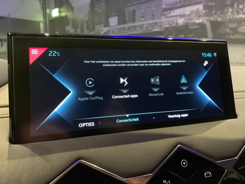 Ds Ds 3 crossback e-tense so chic 50 kwh *leder*appconnect*head-up*camera* 