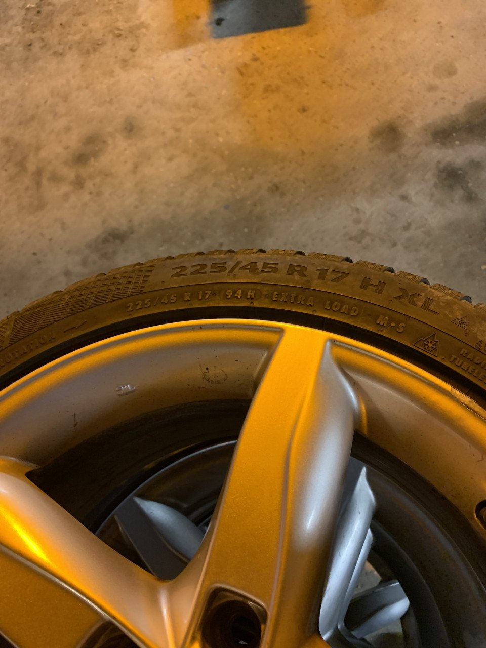 Winterbanden met velg 17 inch 5x112