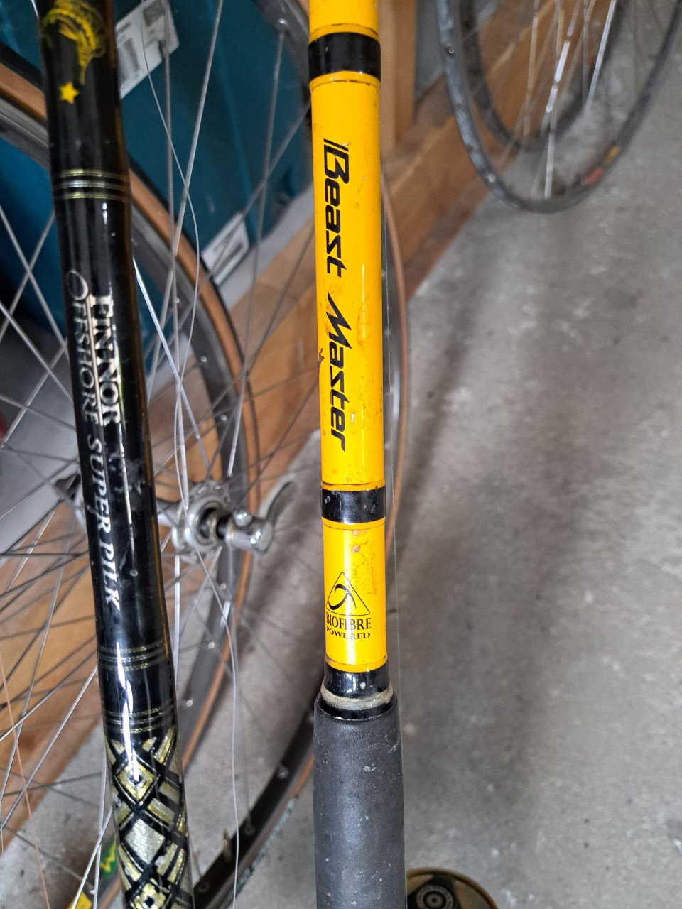Te koop gevraagd Shimano Beastmaster boothengel 240