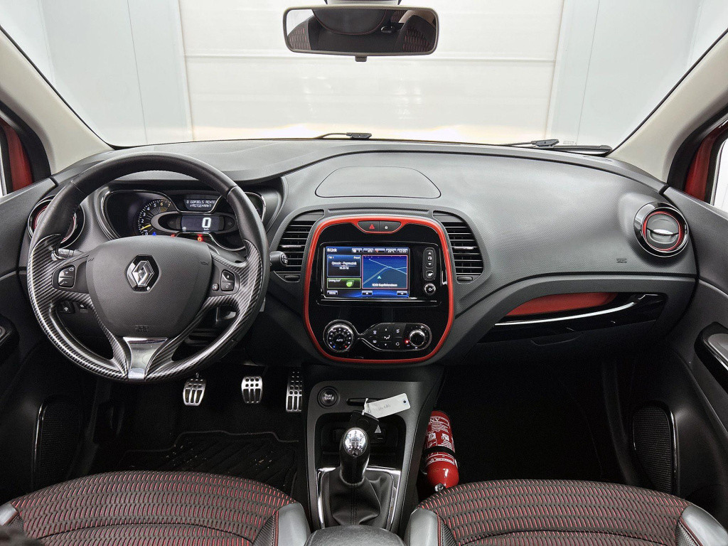 Renault Captur 0.9 tce helly hansen | navigatie | climate control | cruise 