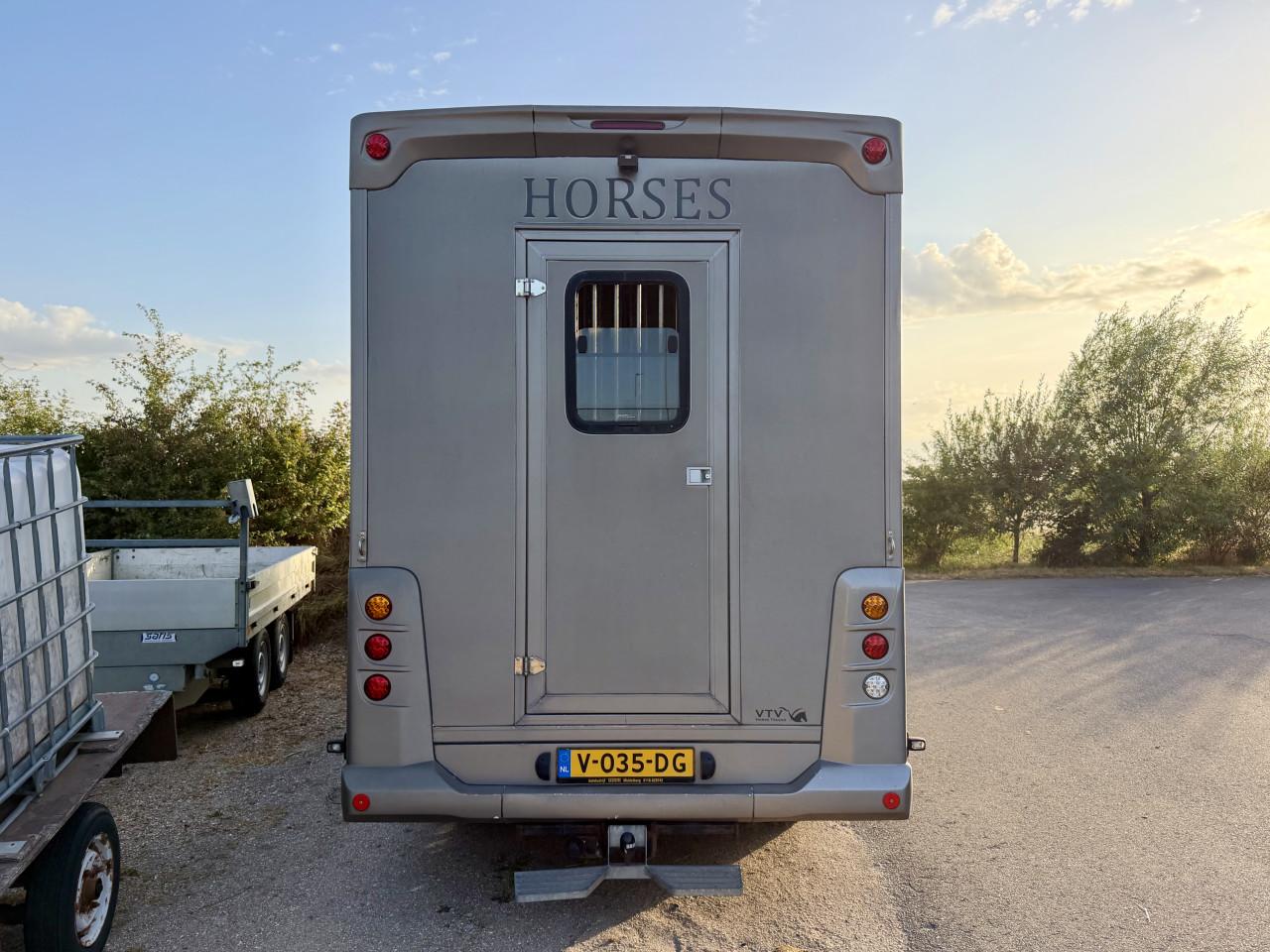 MERCEDES PAARDENWAGEN 2-PAARDS -2012- HENGSTENSCHOT !PRIJS EXCL. BTW!