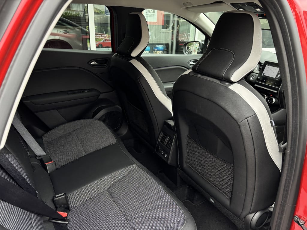 Renault Captur automaat 1.3 tce 140 intens