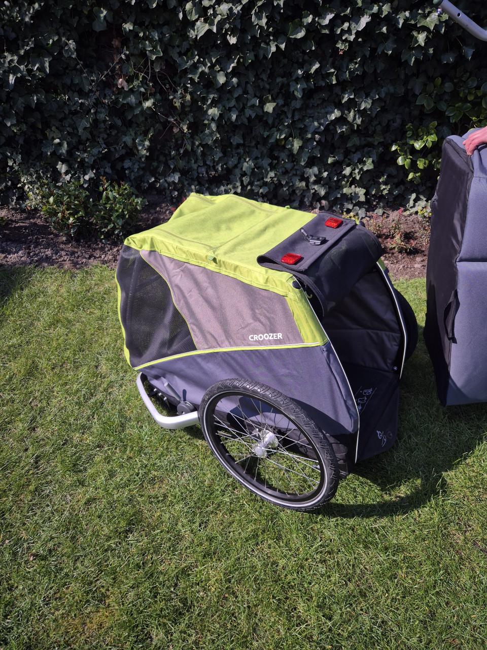 Fietskar voor de hond