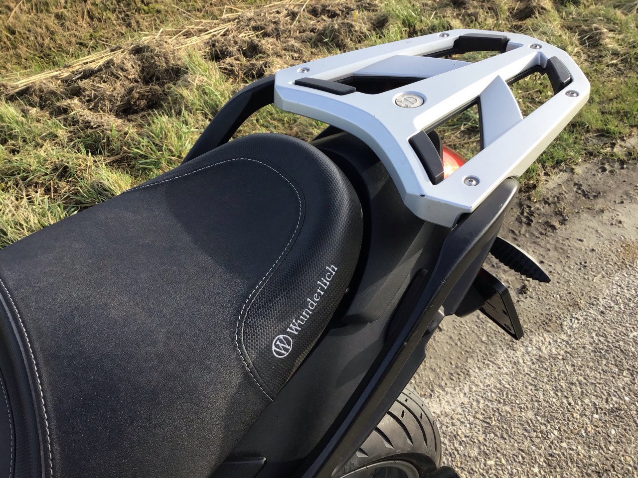 * LENTE AANBIEDING * bmw r1200r r 1200 r DOHC 2011 83000 km