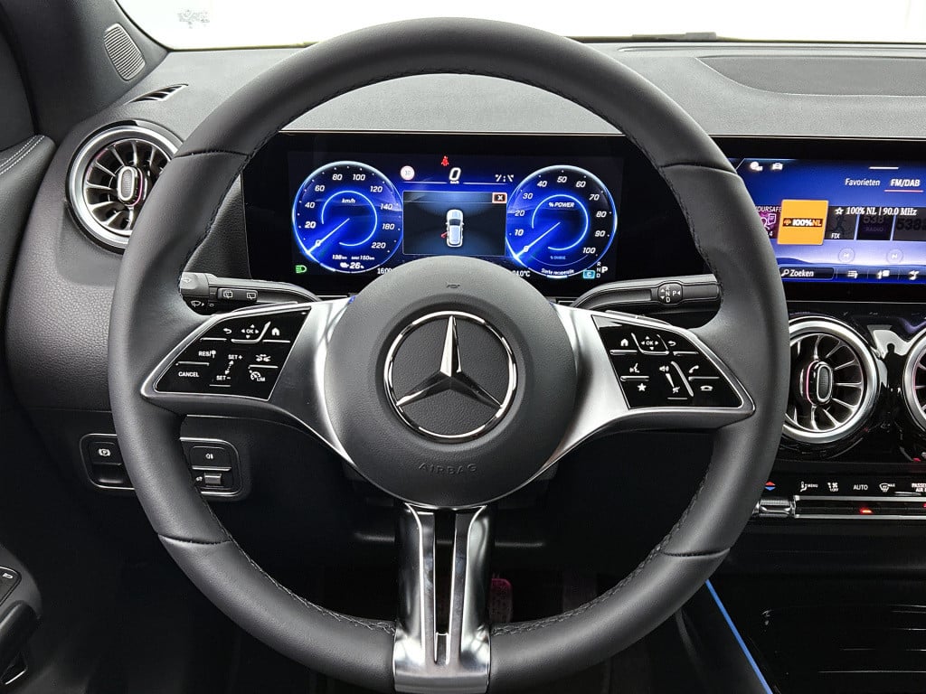 Mercedes-Benz Eqa 250+ business solution 71 kwh | parkeerpakket met achteru
