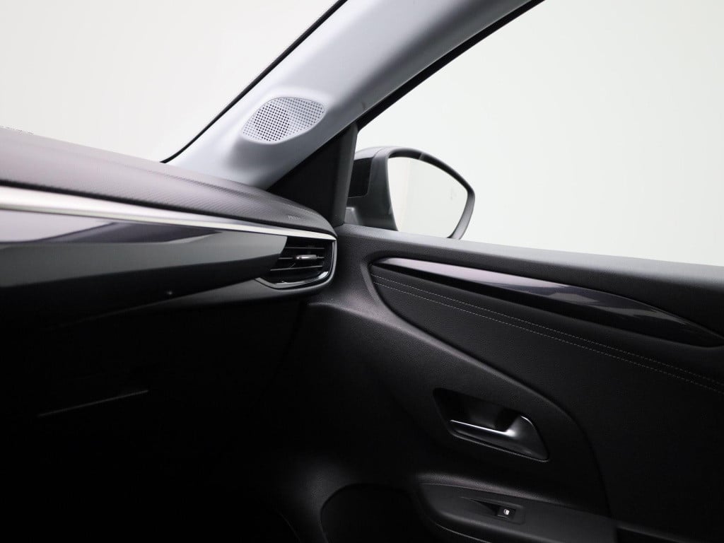 Opel Corsa 1.2 elegance | automaat | navigatie | apple carplay / android au