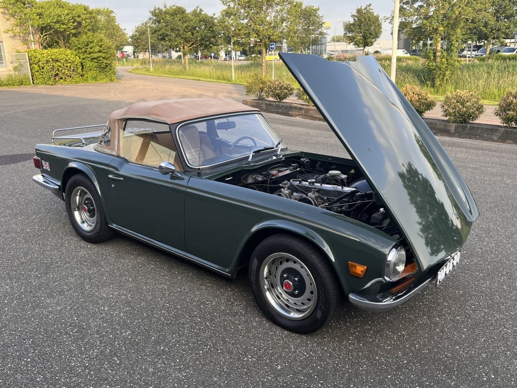 Triumph TR6 soft top