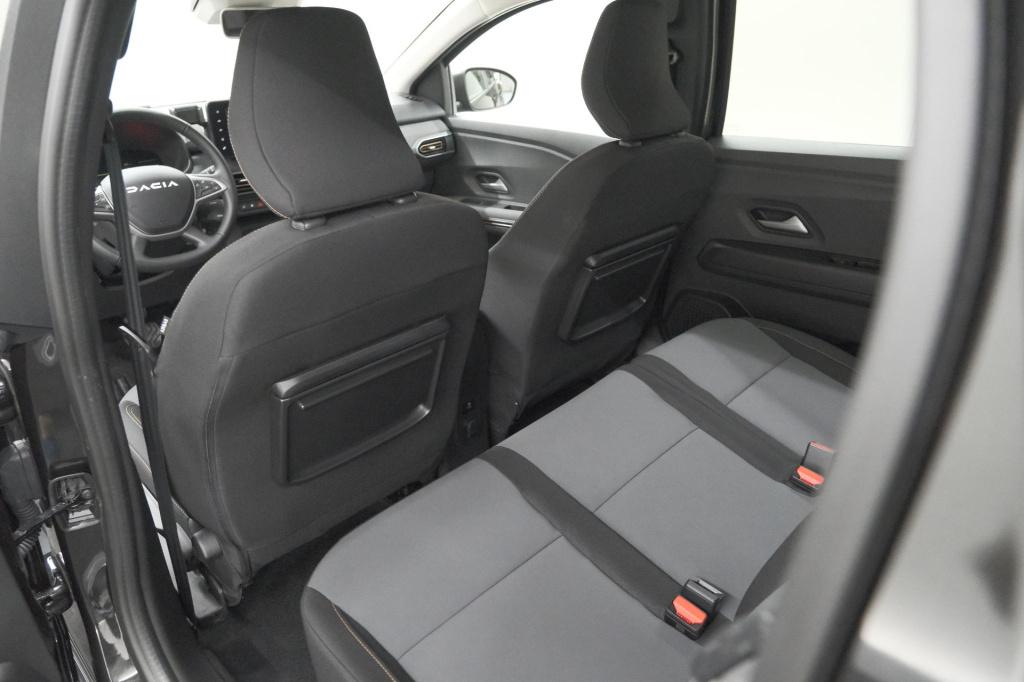 Dacia Jogger 1.6 hybrid 140 extreme | 7 zitplaatsen | camera | dodehoekdete