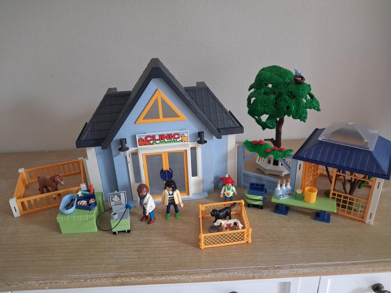 Playmobil dierenkliniek setnr 4343