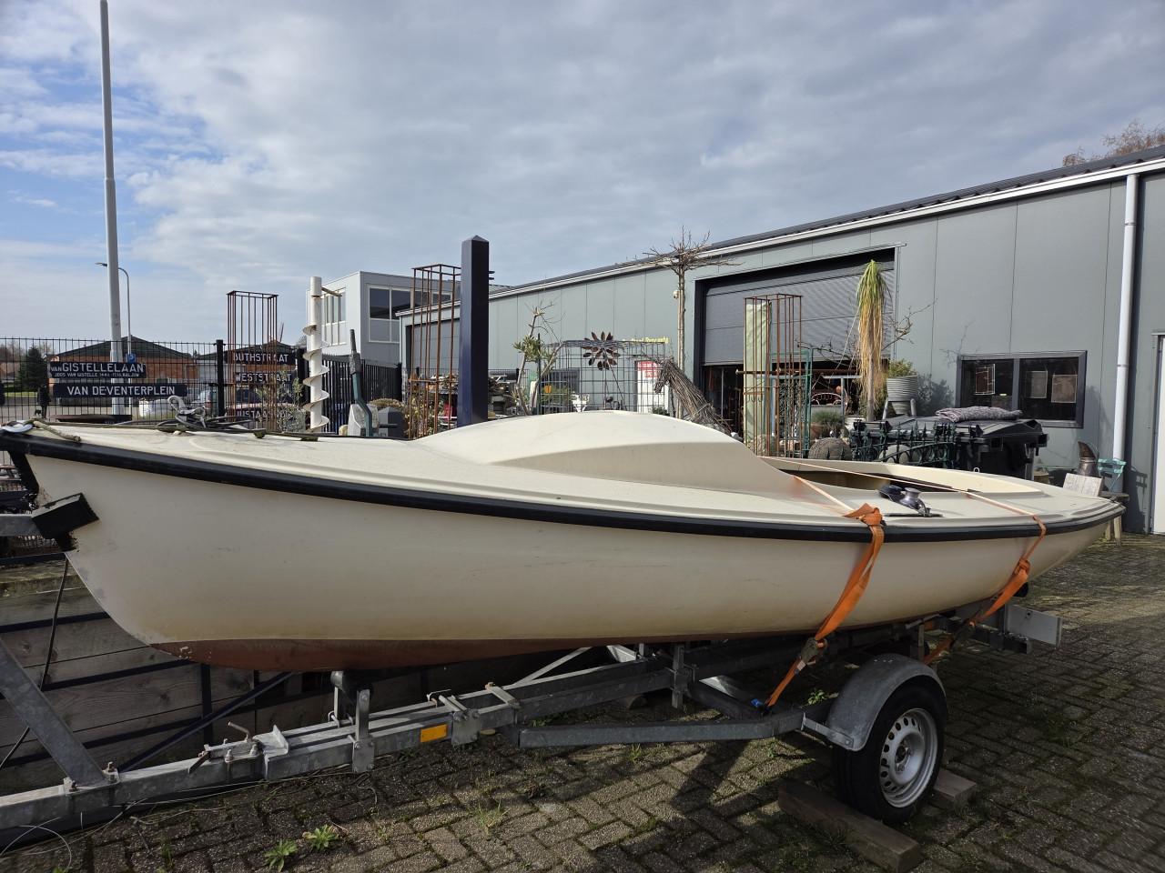 Zeilboot 5mtr, opknapper
