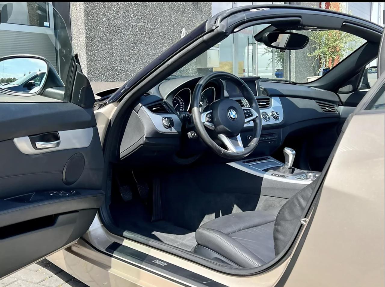 BMW Z4 sdrive 2.3i