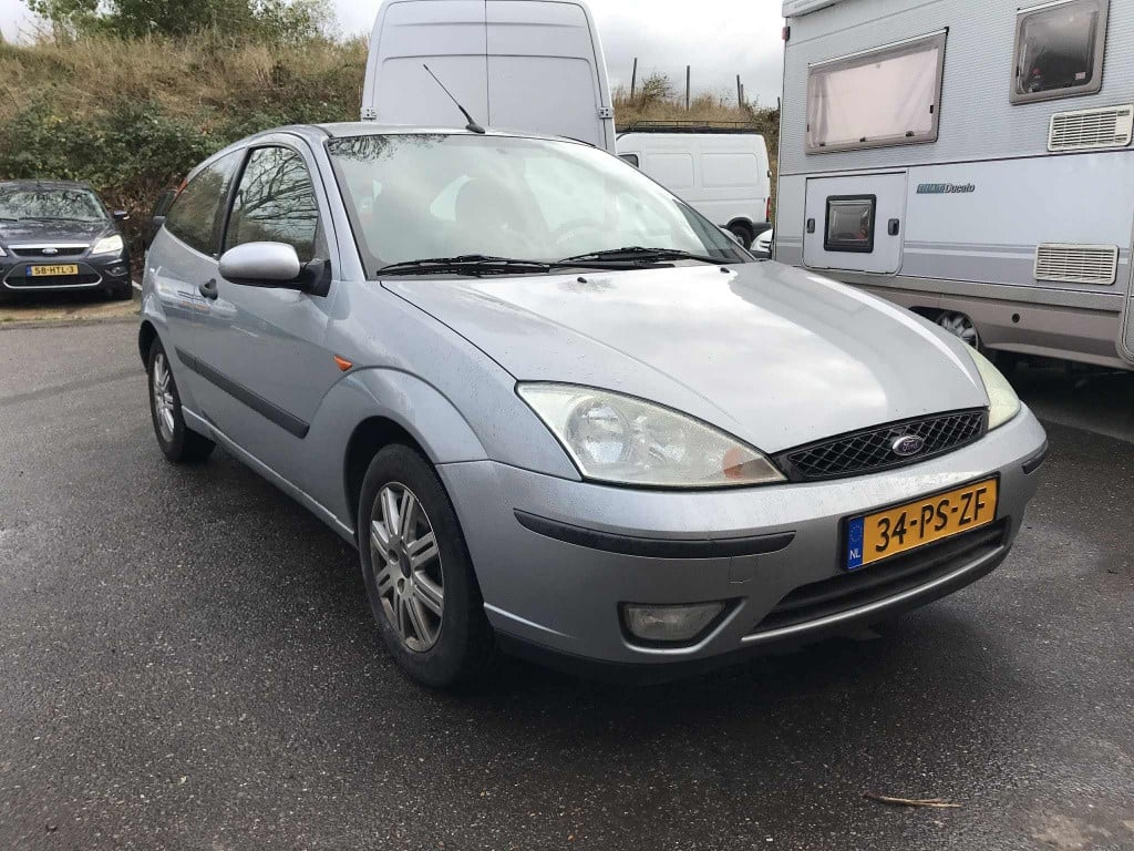 Ford Focus 1.6-16v futura