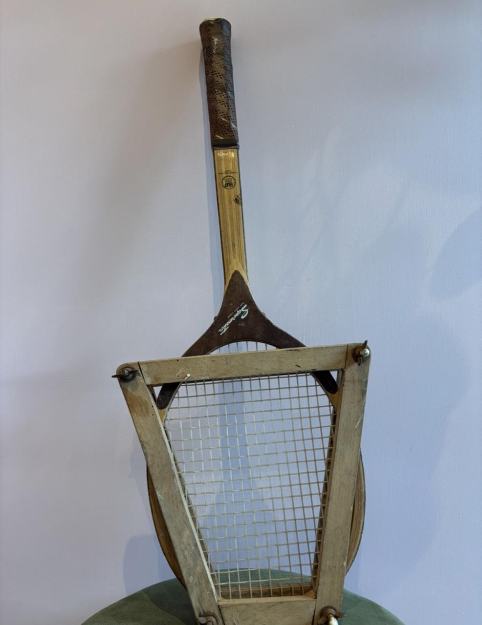 Set Vintage Tennisrackets: Dunlop & Kennex + Houten Spanners