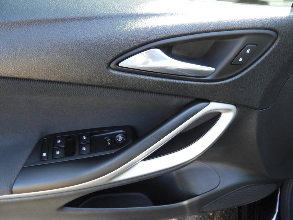 Opel Astra sports tourer 1.2 edition