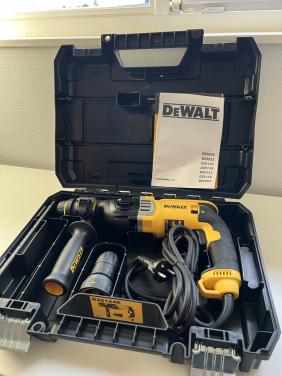 DeWALT D25144K combihamer.