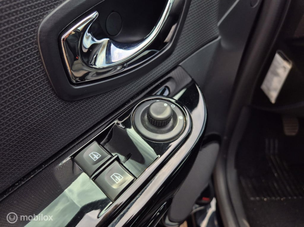 Renault Clio 0.9 tce dynamique / airco / cruisecontrol / dealeronderhouden 