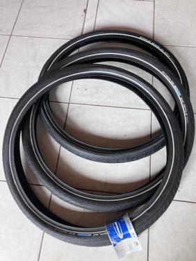3x Schwalbe Big apple strandbanden (voor de kustmarathon ?)