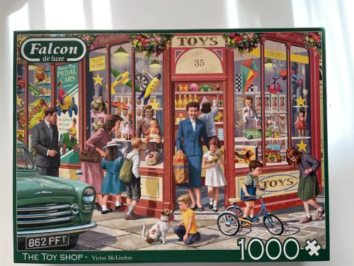 Falcon puzzel: The toy shop 11284