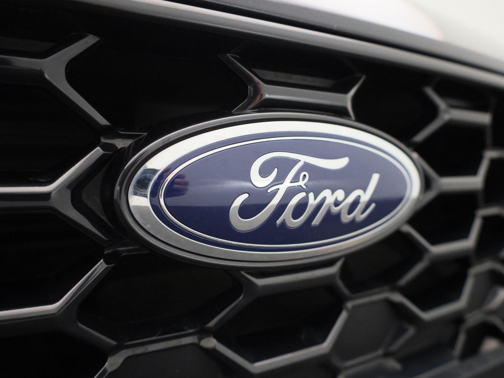 Ford Focus st line | automaat | climate control | cruise control | winterpa