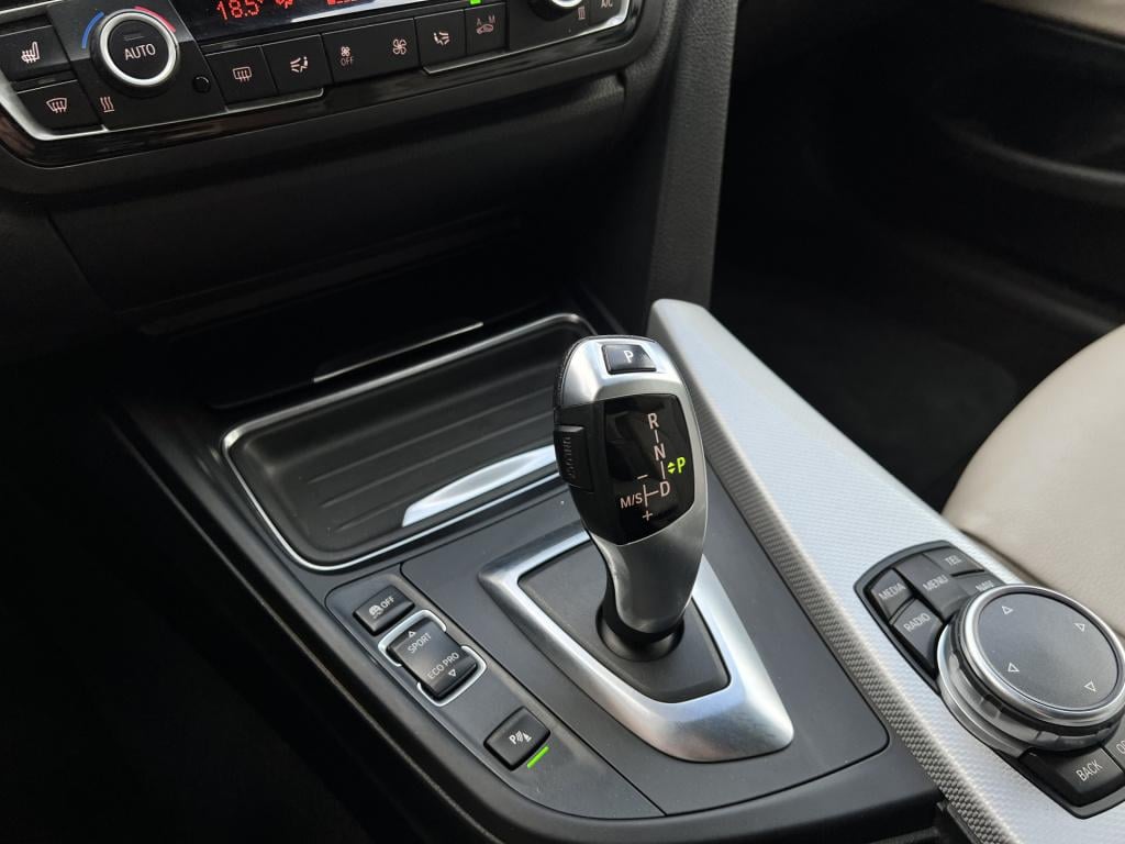 BMW 4 Serie cabrio 435i high executive
