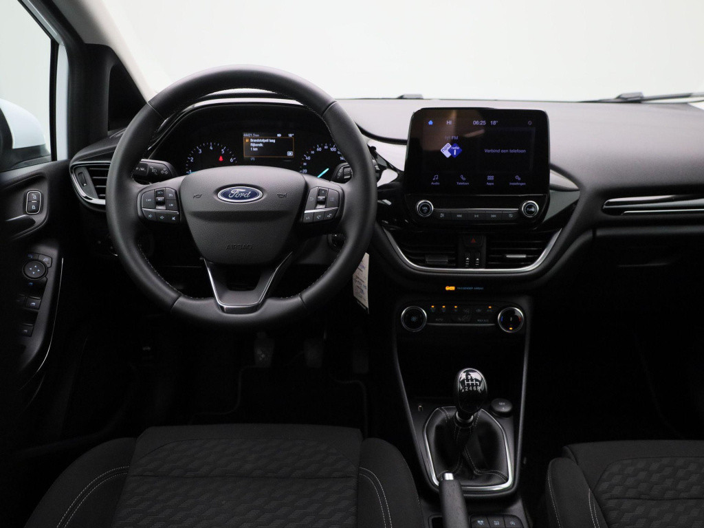Ford Fiesta 1.0 ecoboost hybrid titanium | cruise control | parkeer sensore
