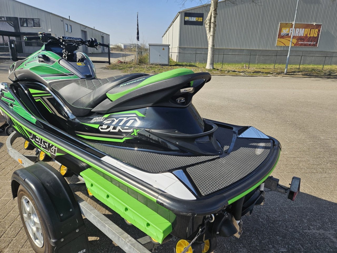 Kawasaki 310LX nu of nooit