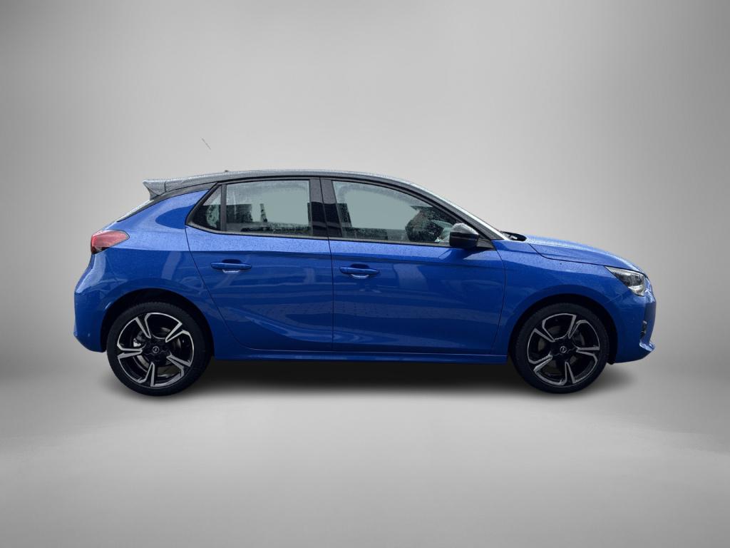 Opel Corsa 1.2 gs line | 130 pk | licht metalen wielen