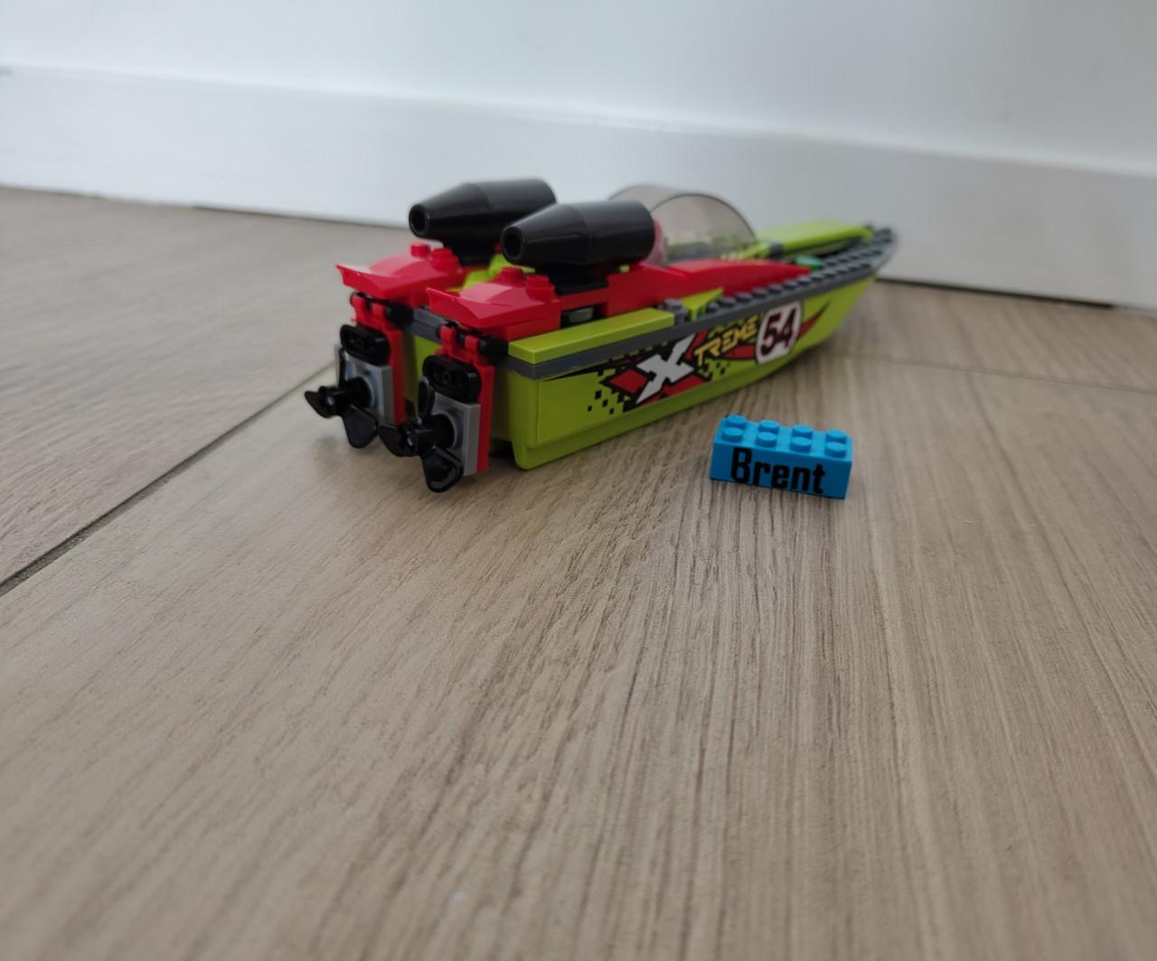 LEGO City Raceboottransport - 60254 incl doos en zakjes