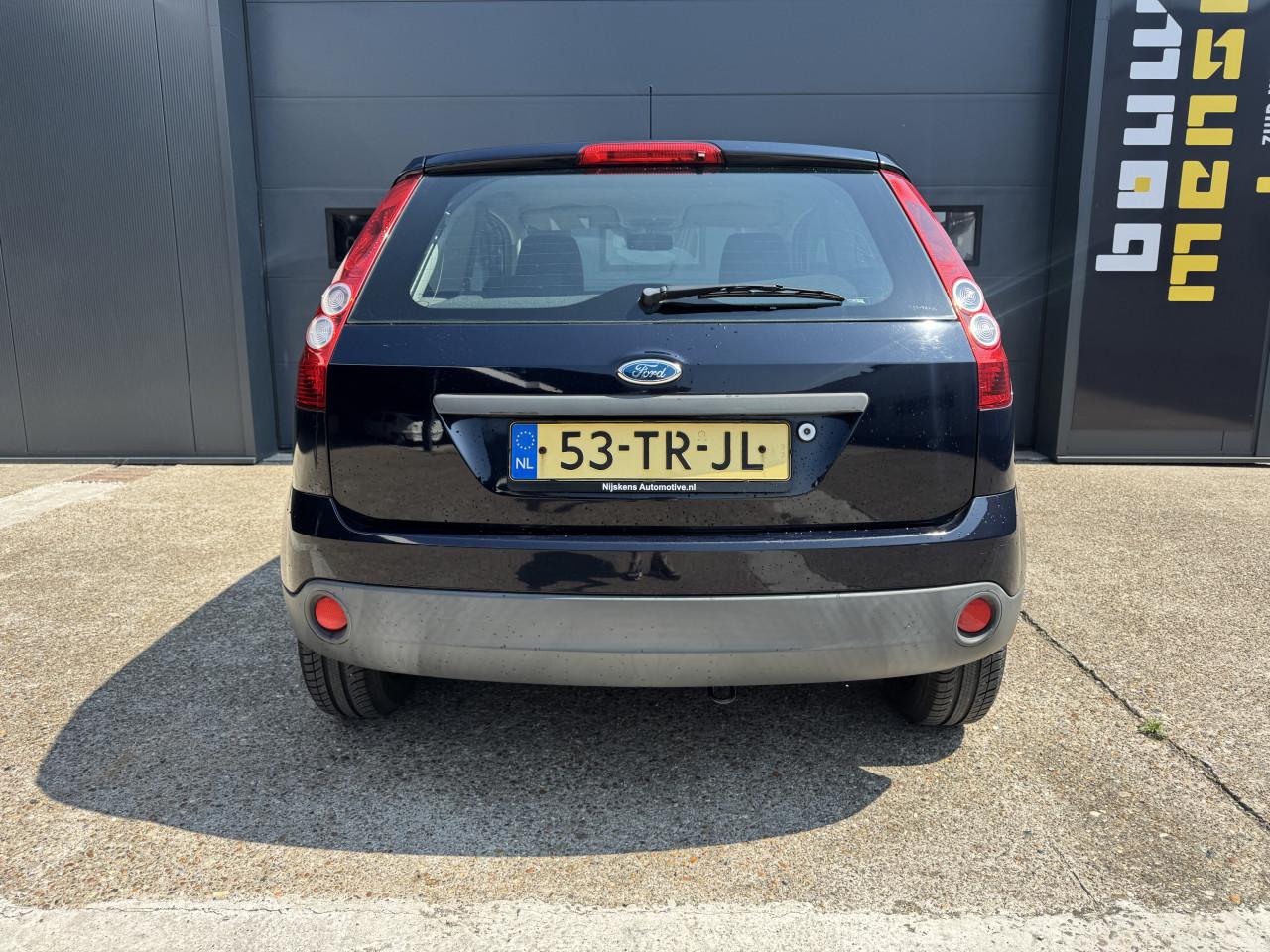 Ford Fiesta 1.3 51KW Futura 3DRS 2007 Blauw Airco Apk Nap