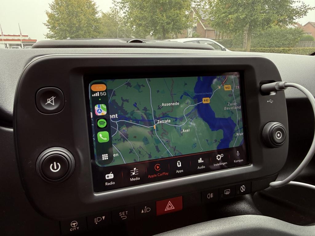 Fiat Panda 1.0 hybrid city life - carplay - android auto -