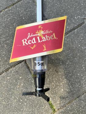 Johnny Walker muurbeugel+dispenser