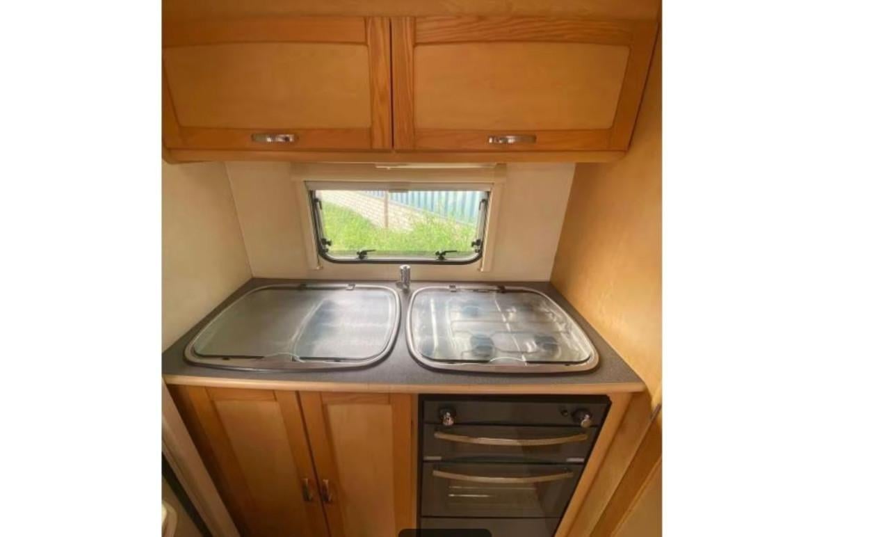 Elddis Avante 362