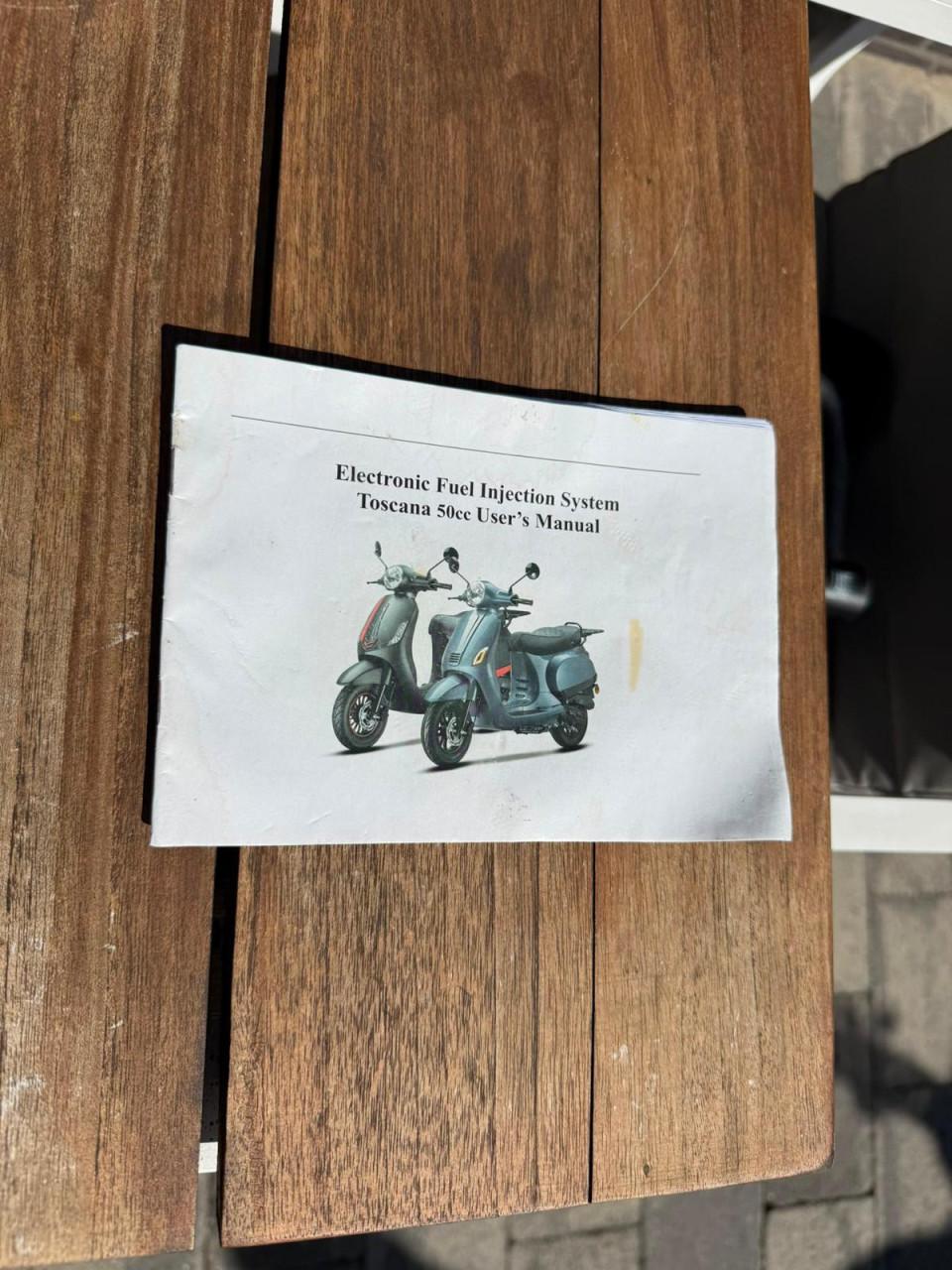Scooter GTS Toscana