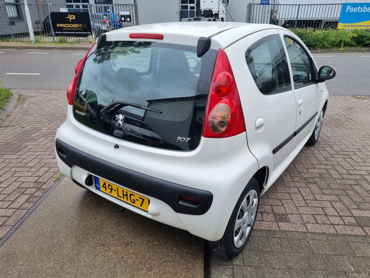 Peugeot 107 1.0-12V Sublime | Airco