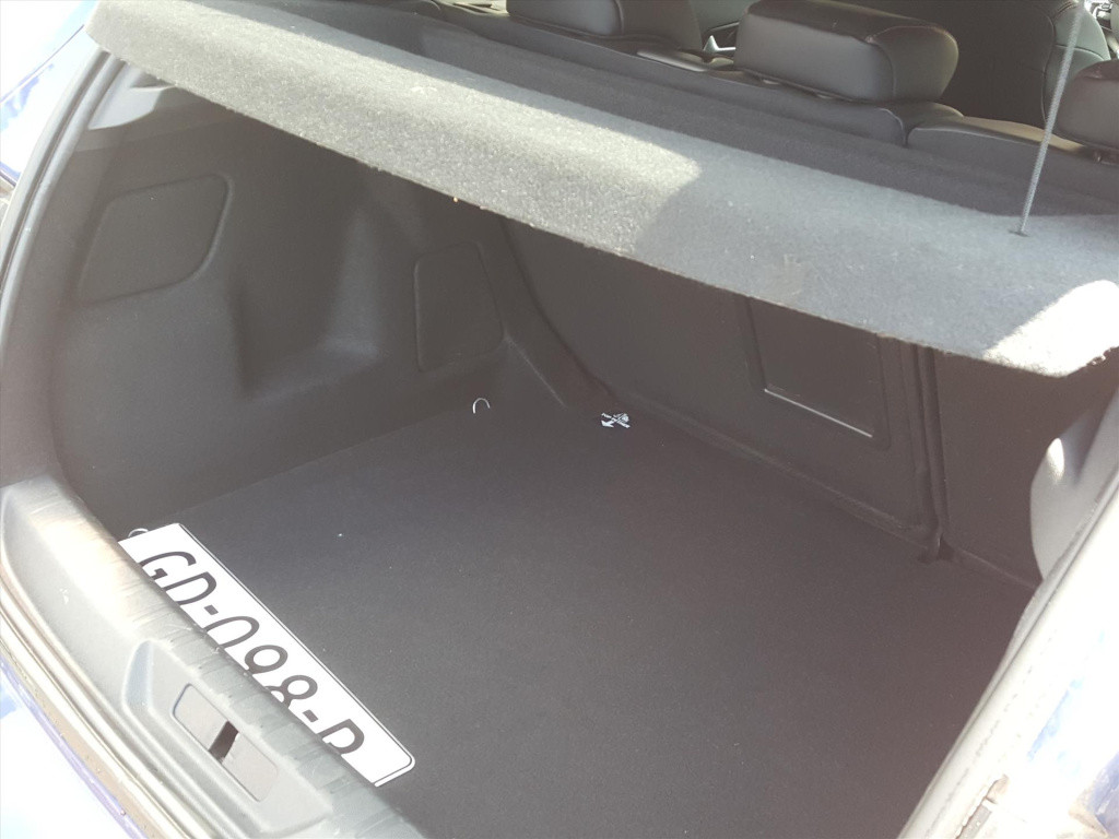 Peugeot 308 gt 1.6 turbo-205pk navigatie | full-led | alcantara | trekhaak 
