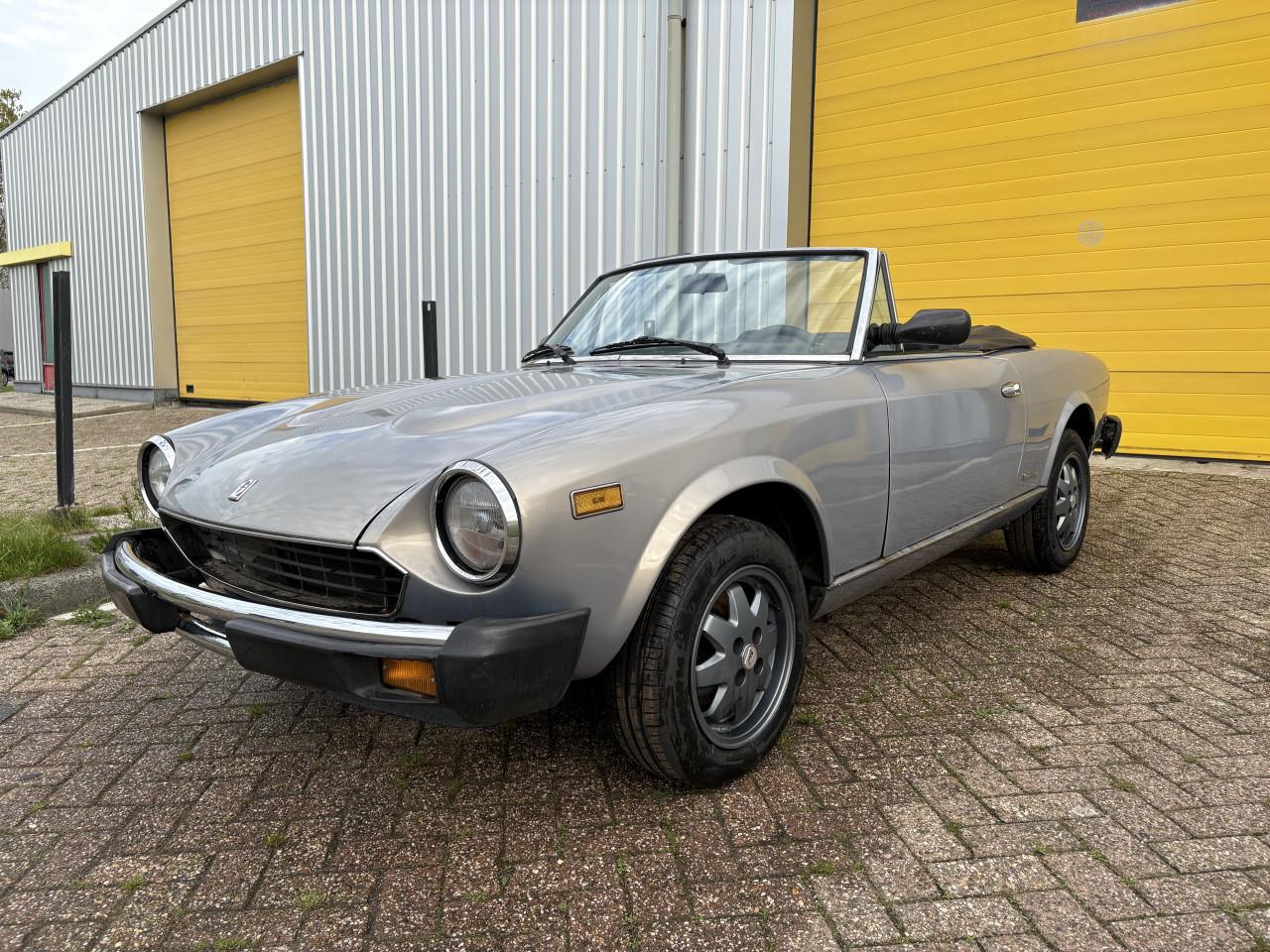 Pininfarina 2000 Spider Europa 1985