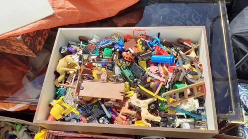 Playmobiel doos & Speelgoed.& en PIRATEN-Kist & Poppenhuis 2 x
