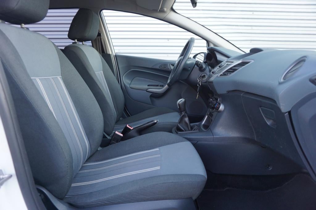 Ford Fiesta 1.25 limited airco / elektr. ramen / lm velgen / nap