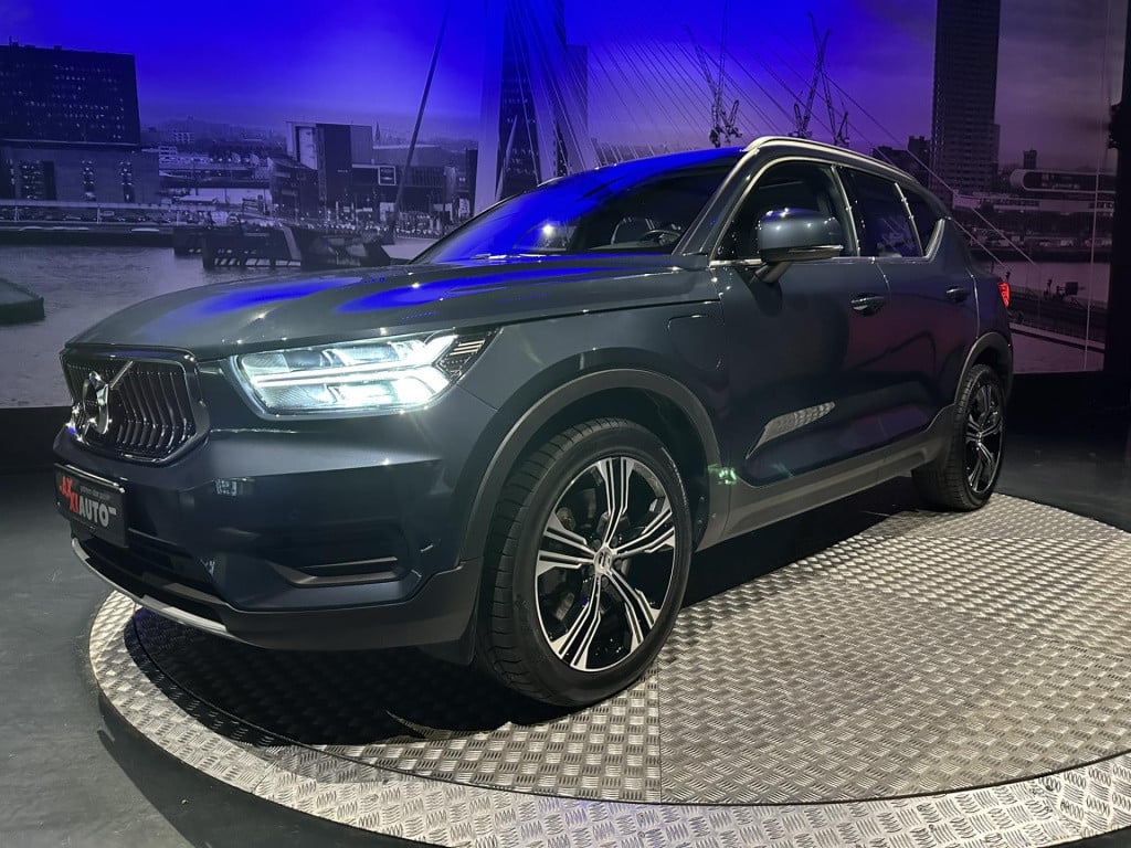 Volvo XC40 1.5 t5 recharge inscription expression