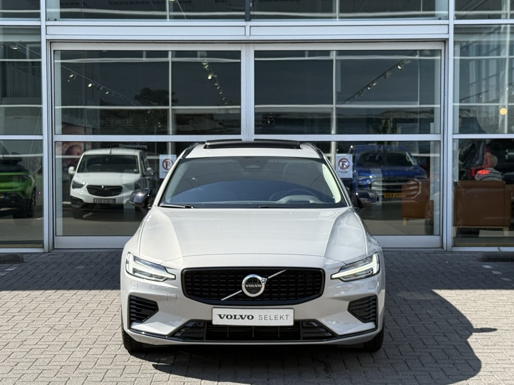 Volvo V60 v60 t6 twin engine awd plus dark
