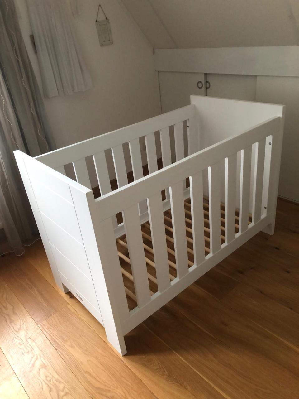 Babybed/ledikantje