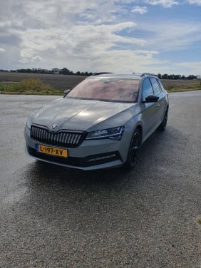 Auto