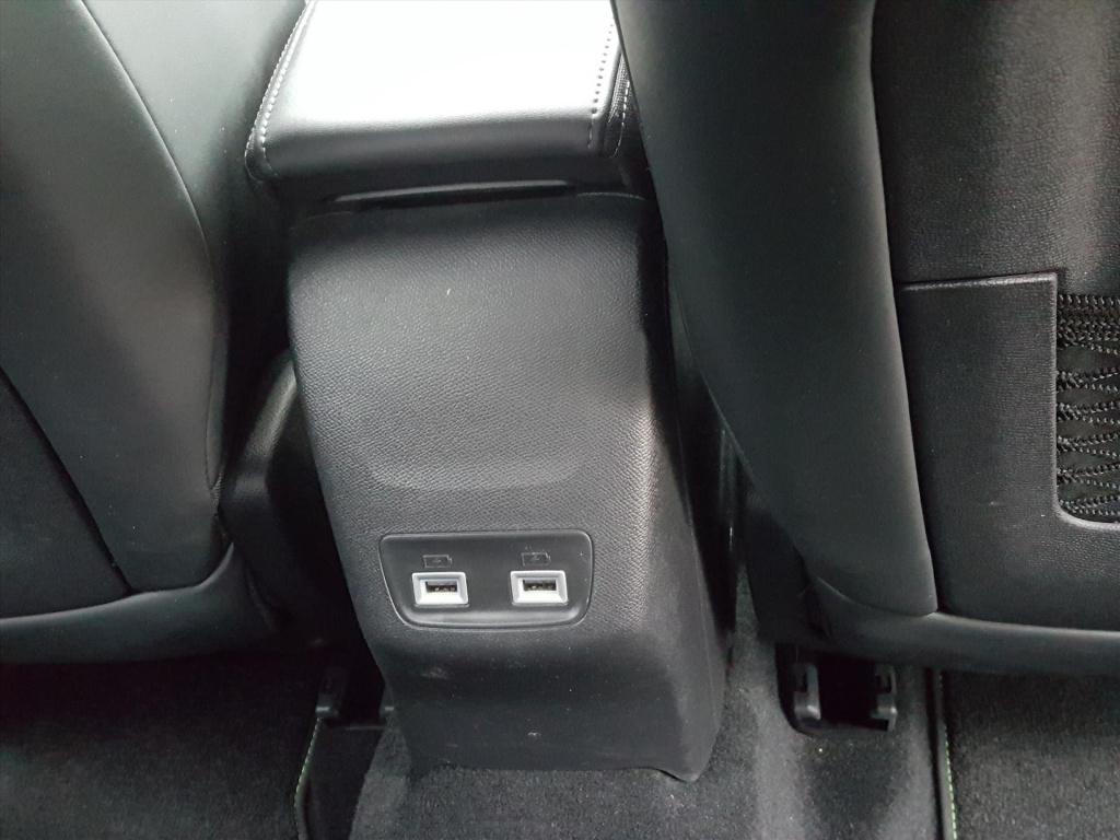 Peugeot 208 1.2 100pk gt-line 3d cockpit | apple carplay&android auto | nav