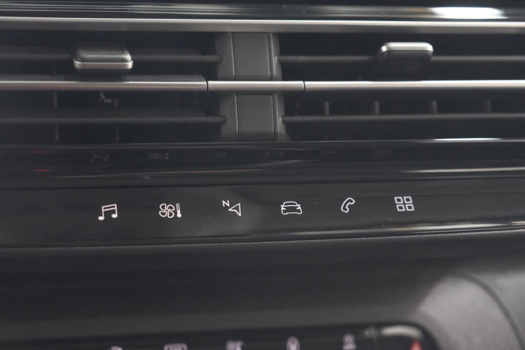 Citroen C5 Aircross hybrid 136 e-dcs7 plus | camera | apple carplay | parke