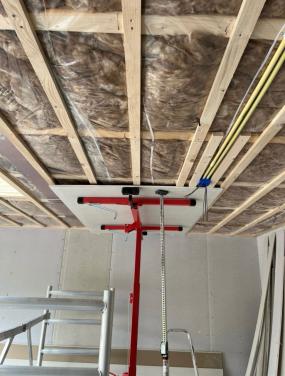 Te huur gips platenlift