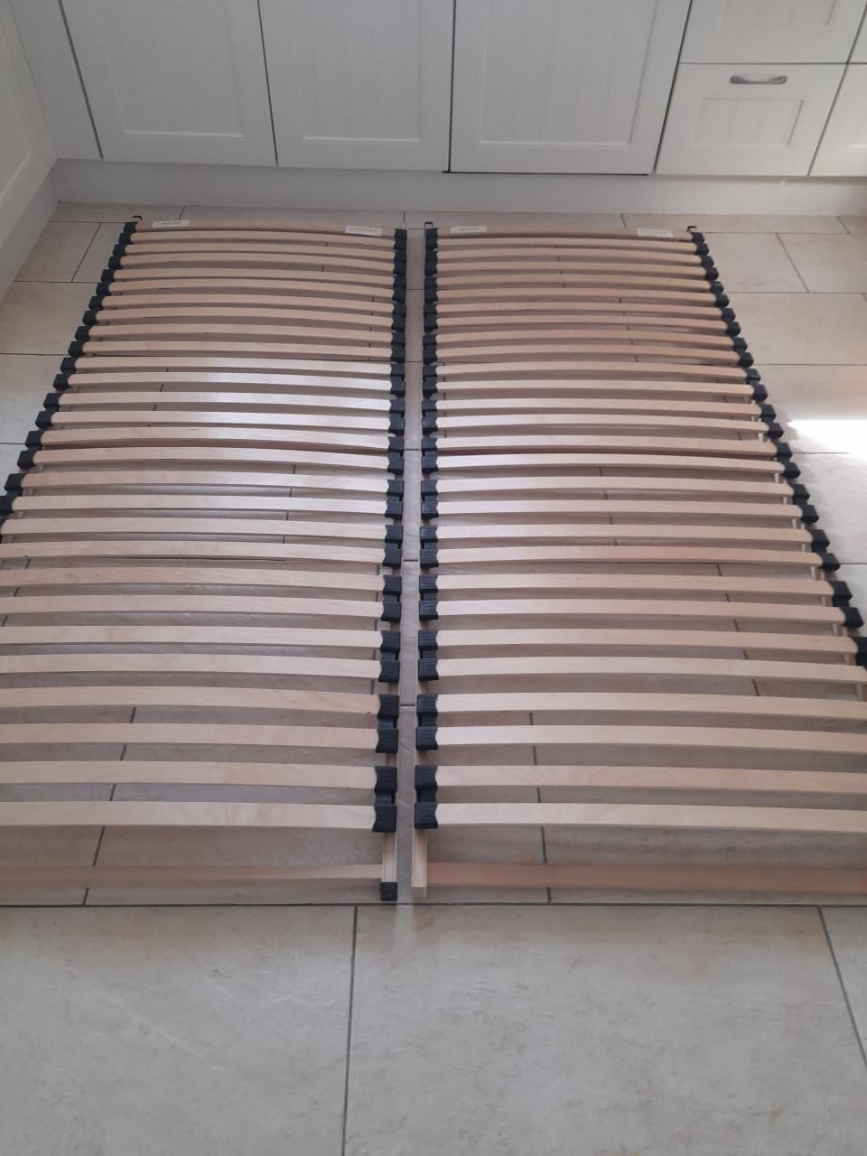 2 x 80 x 200 Lattenbodem (in goede nette staat )